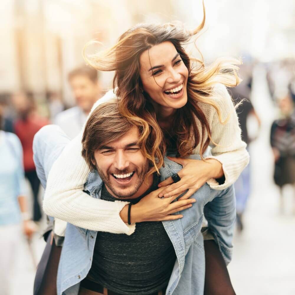 男性が思わずドキリとする年上女性からの告白セリフ9パターン