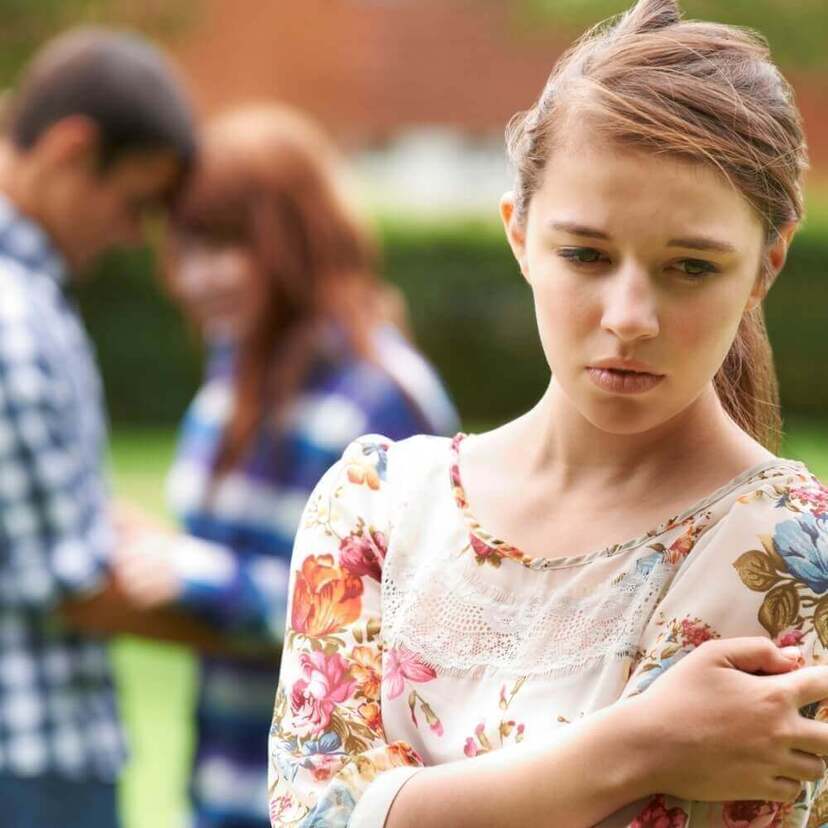 悲惨すぎてほっとけない！守りたくなる女子の「恋愛遍歴」９パターン